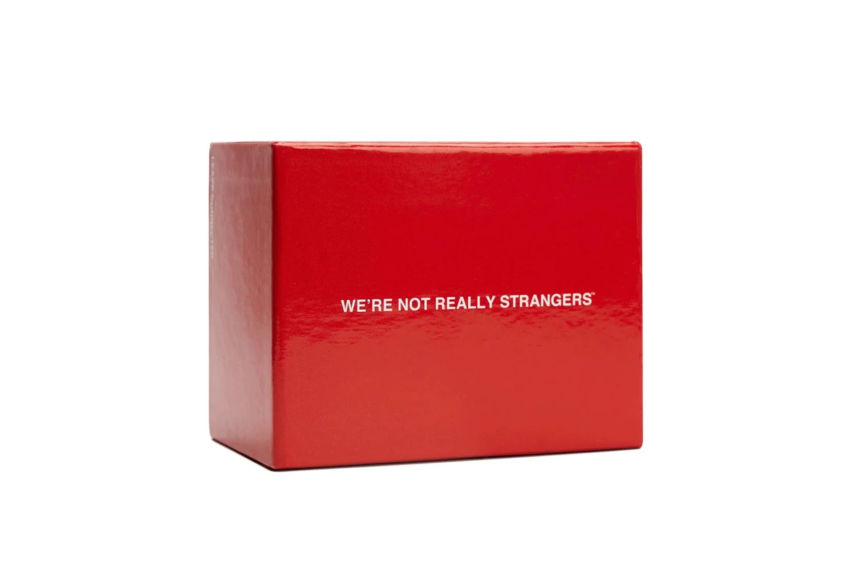 مراجعة لعبة We're Not Really Strangers – اكتشف عمق العلاقات بلحظات صادقة وممتعة